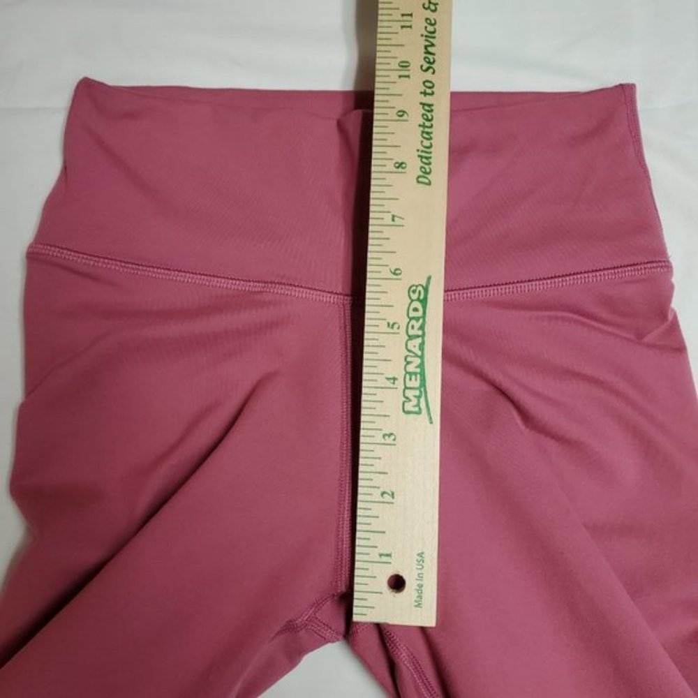 Fabletics Women's Pink Cropped Yoga Athletic High Rise Leggings Size Small EUC - Picture 5 of 6